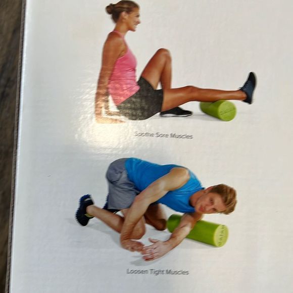 Gaiam Restore Muscle Therapy Foam Roller 18" W How To DVD Total Body New In Box - Picture 6 of 7
